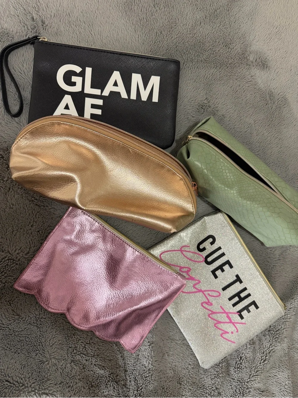 5 makeup bags
